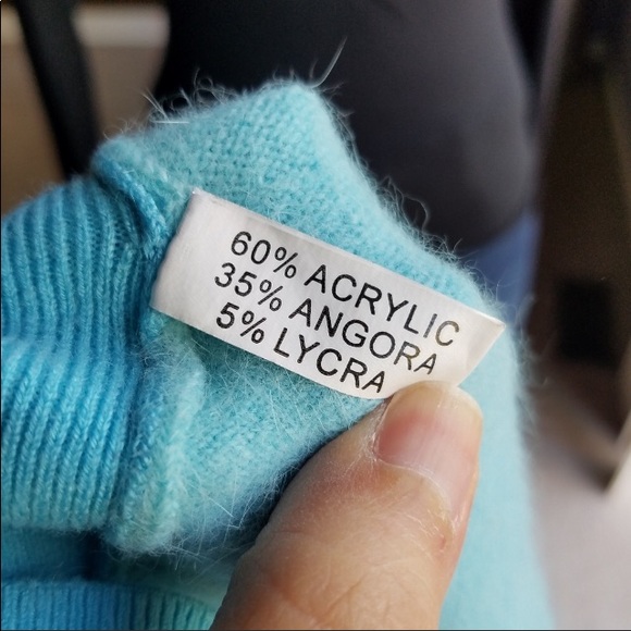 Angora Sleeveless Turtleneck Sweater from Italy - Picture 2 of 8